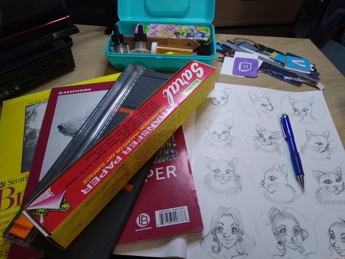 Kietsuhime's tweet photo. I'm #live on my #twitchstream #livestream at https://t.co/WPQJc5L5Jw and #YouTubechannel The Joy of Imagination! I'm working on my #layout to make my stream look nicer #twitch #twitchstreamer #art #artistsoftwitch #drawing #pencil #pencilartwork #livestreaming #livestreamer https://t.co/tJIVqds1Sr