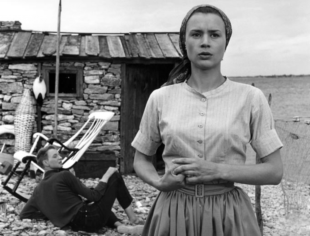 FabioMatteuzzi's tweet photo. #HarrietAndersson and #LarsPassgård in #SåsomienSpegel #asinamirror dir #IngmarBergman #60s #60smovies @EvaArriagaD @cinemaofdreams @Kinetograph @CultoftheCinema @MoreMovies4U @WorldCinemania @sergioandreola @wonderful_g @austria63amy @JonJimMiller https://t.co/5xBhEWd9Eo