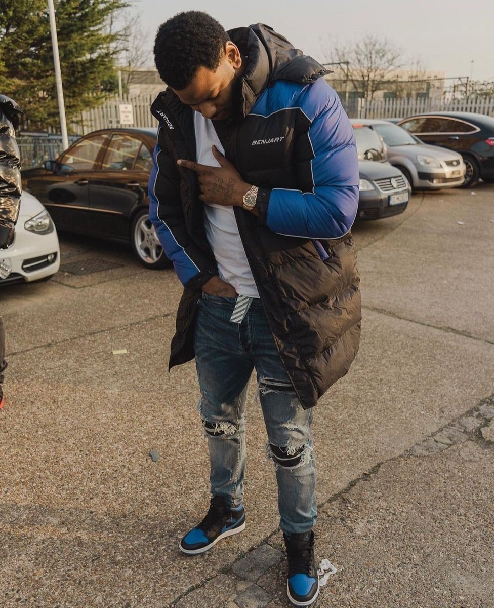 pufferjworld's tweet photo. #benjart #pufferjacket #downjacket #puffercoat #downcoat #pufferjackets #downjackets #puffercoats #downcoats #mensfashion #menscoats #mensjackets #mensstyle #fashion #coats #jackets #style #coat #jacket #down #puffer #mens #men #man #mans https://t.co/BuAyRYH73A