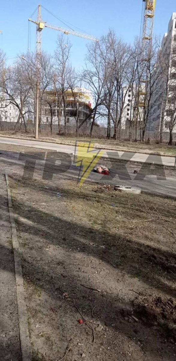 #StopPutinNOW #StopPutin #stopputinwar 
⚠️🇬🇧 Situation in #Irpin
⚠️🇵🇱  #Sytuacja w #Irpieniu
ℹ️Poniższa informacja nie została jeszcze zweryfikowana, prosimy o zgłoszenie w przypadku, jeśli znajdą Państwo źródło potwierdzające doniesienie. Prosimy o informację do nas.