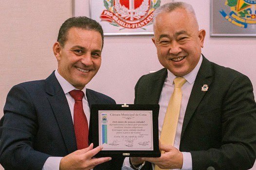 rogeriofranco_'s tweet photo. Neste sábado, participei da Sessão Solene em homenagem ao aniversário de emancipação político-administrativa da cidade, na Câmara Municipal. 

Cotia vive um grande momento! 👏🤝 É sempre uma grande honra estar ao lado dos vereadores e da população. 

#cotia #sessãosolene https://t.co/waBL0hSQpo