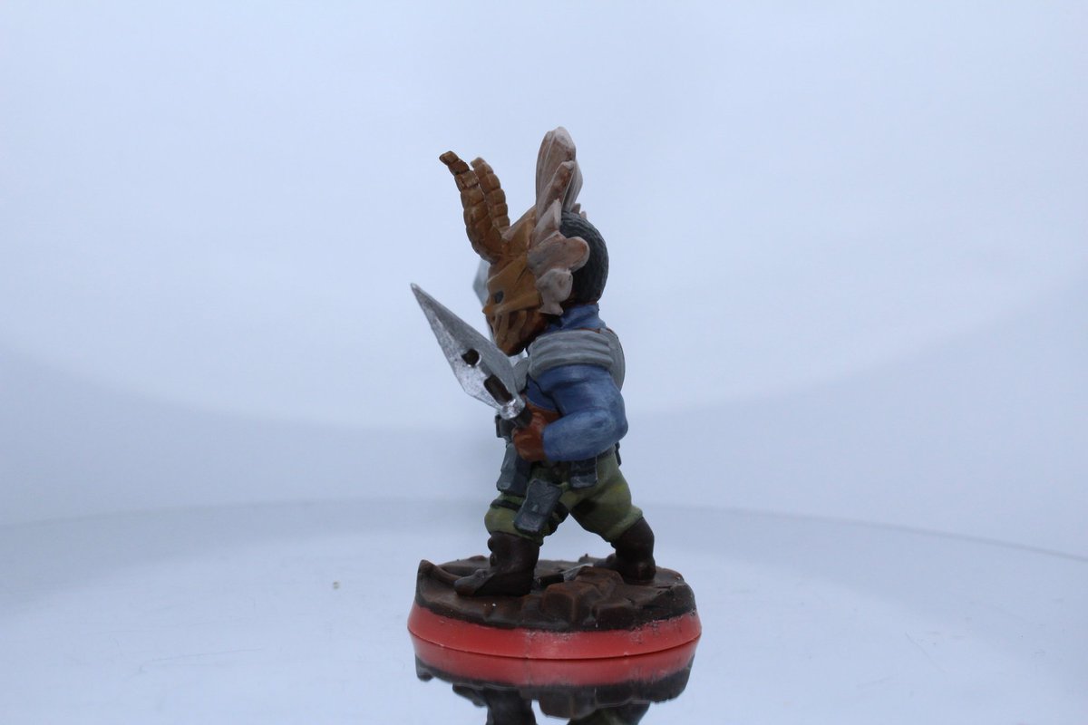 Jkc_studios's tweet photo. Killmonger - Marvel United, Rise of Wakanda expansion 

#marvelunited #marvelunitedboardgame
#marvel #miniatures #miniaturepainting #cmongames #avengers #paintingmarvelunited #bigchildcreatives #boardgames 
 #killmonger #wakandaforever https://t.co/3Y2MPuqulu