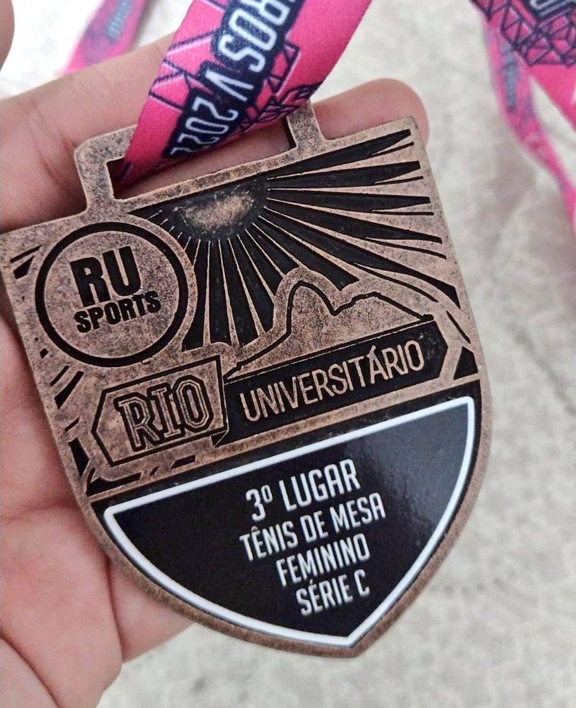 AUniCarioca_'s tweet photo. SABADOU COM MEDALHAS NOS JOGOS FINANCEIROS! 🏓
Parabéns @jessicaestb e @yaasvianna pelo 3° lugar e @phguimaraes32 e @Paulino_Jogador pelo 2° lugar! 🥈🥉
#JogosFinanceiros
#AtléticaUniCarioca
#UniCarioca
#AU https://t.co/2YiRG6G17m