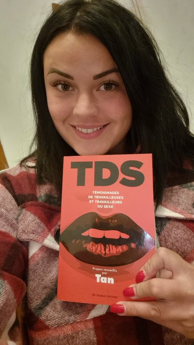 Presque fini, j'aimerai qu'il soit encore + garni pour ne jamais le finir, j'le conseille &agrave; mes collegues<a href="/tag/residentevil"class="tags"><span>#residentevil</span></a>