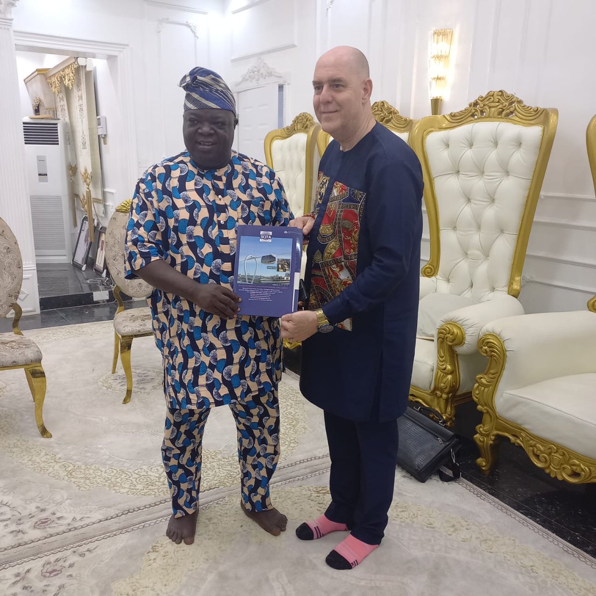 cryptokris's tweet photo. Kaybec want help to bring usky to live in Lagos https://t.co/JQrMsJRw96