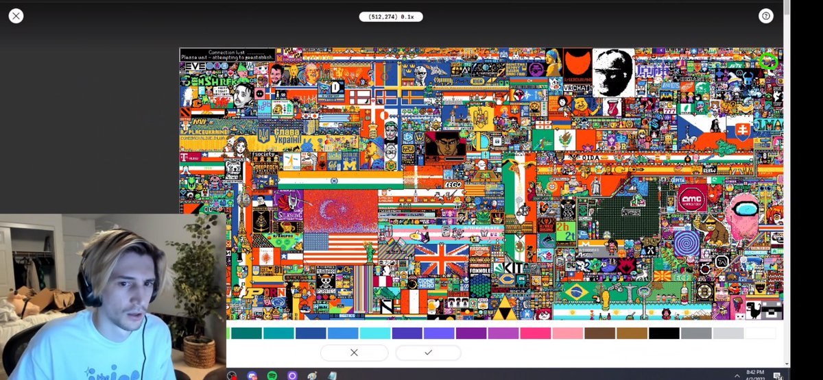 ortiotwt's tweet photo. our pixels in top right corner https://t.co/K3Uv6TWzOo
