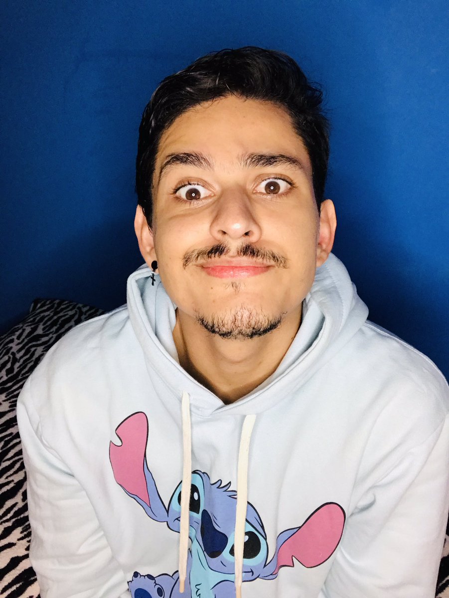 Patry_borges97's tweet photo. Sorrir com os olhos fechados é enxergar uma felicidade que pode ser vista pelo coração.
#Bissexual #Gay #gaysp #gaysurabaya #GoodVibes #Boanoite #boy #BoysDontCry #Brasil #estiloso #HayallerVeHayatlar #LGBTQIA #moda #machomoda #modapraeles #Nudes #Sorriso #sp https://t.co/pyso7L8Rmy