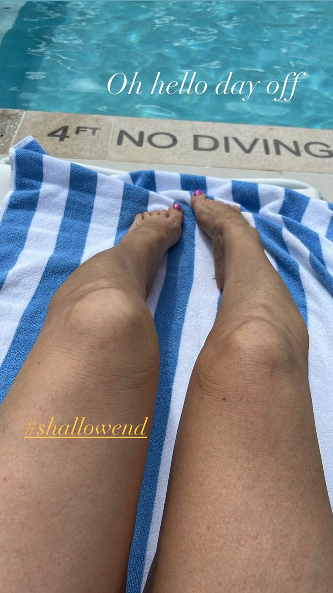 MsJoelyFisher's tweet photo. Day off #shallowend #shallow https://t.co/AT6Ws0HIA7
