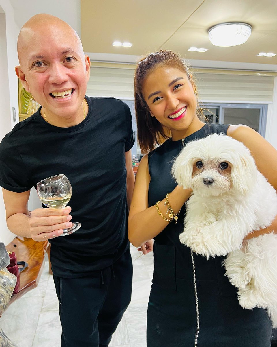 elliezianna's tweet image. Saturday night dinner with good friends and mi familia part 2. With @sanya_lopez @annadj007 @pretichey @frankmillari #firstladygma #sanyalopez

📸 | @ellemadrona 
~~~~~~~~~
@SanyaWarriors