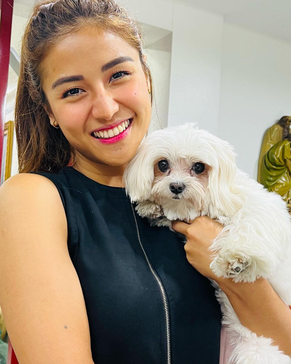 elliezianna's tweet image. Saturday night dinner with good friends and mi familia part 2. With @sanya_lopez @annadj007 @pretichey @frankmillari #firstladygma #sanyalopez

📸 | @ellemadrona 
~~~~~~~~~
@SanyaWarriors