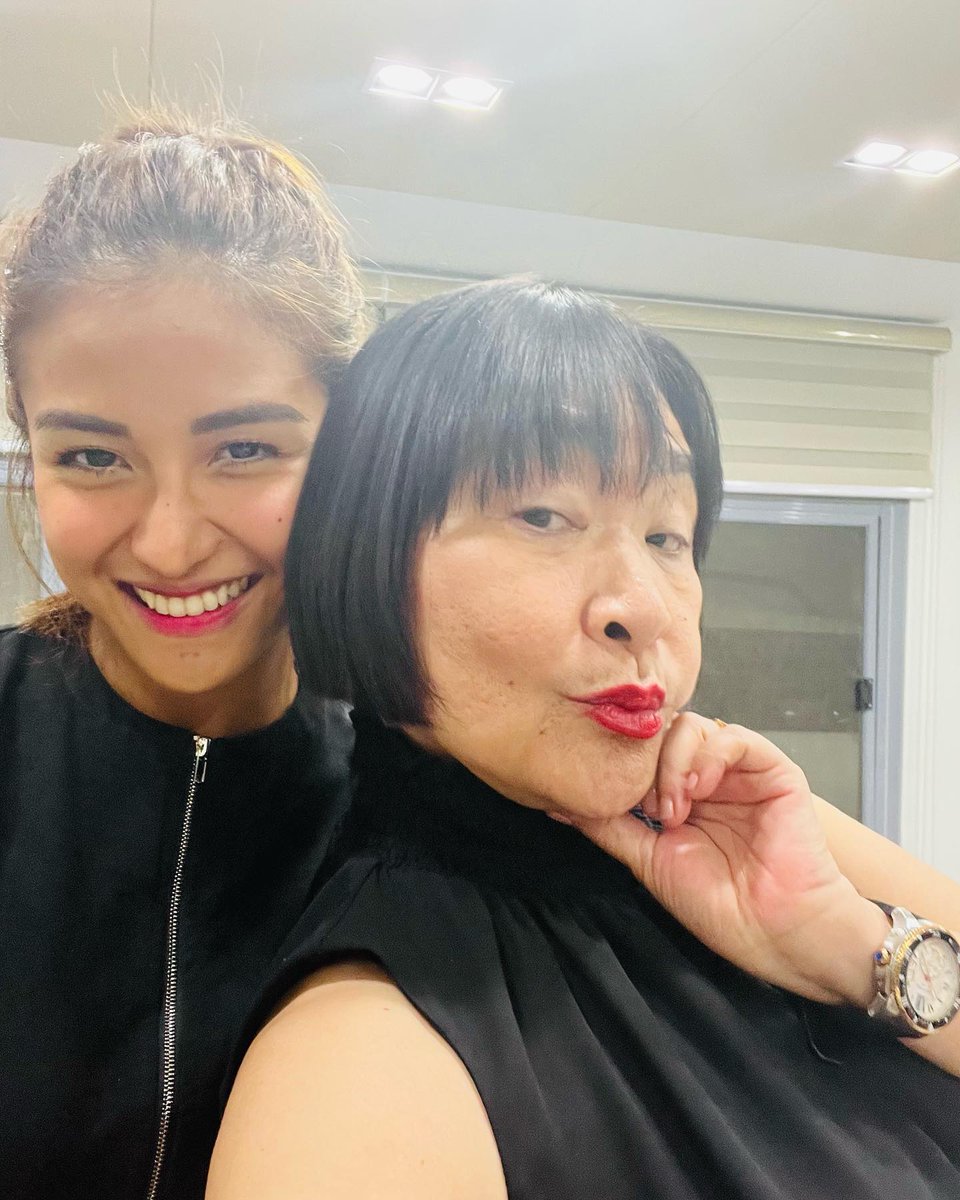 elliezianna's tweet image. Saturday night dinner with good friends and mi familia part 2. With @sanya_lopez @annadj007 @pretichey @frankmillari #firstladygma #sanyalopez

📸 | @ellemadrona 
~~~~~~~~~
@SanyaWarriors