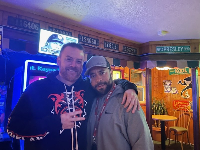P_Lawson76's tweet photo. Great night with the homie @AllenHough5 https://t.co/dZ9XPbL4BN