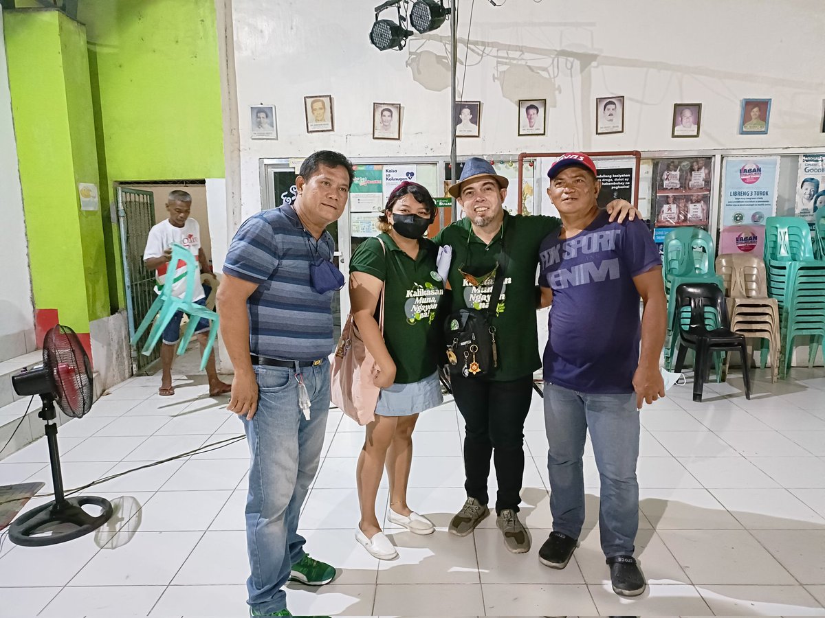 daviddangeloph's tweet photo. Tayo po ay nagpapaslamat sa taus pusong pagtanggap sa atin ng ating .ga kababayan sa Bayan ng Atimonan at sa kanilang suporta kasama na ang dating Mayor ng Atimonan na si JOEL MANILA VERGANO.

#KalikasanMuna #ManggagawaNamanSa2022 #DAngelo4Senator https://t.co/9cnvFWED2V