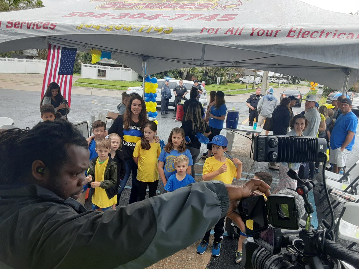 HarahanEconDev's tweet photo. Small town kids doing big things. Still time to swing by and help make a difference!
More on the impact our kids are making. Working with @gmfus and taking this to the next level. Stay tuned for more news.
#StandWithUkraine
#ItsWhatWeDo
#SmallTownBigThings https://t.co/9LN04UAw6F