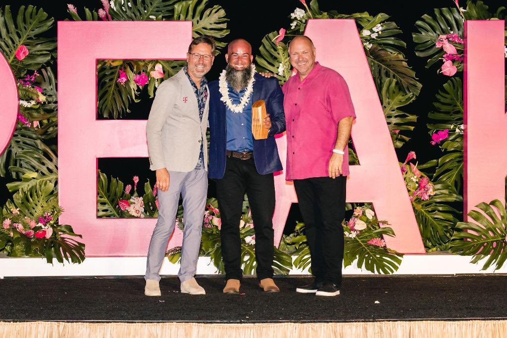 PedroG407's tweet image. Culmination to an amazing week at #PEAK22!!!