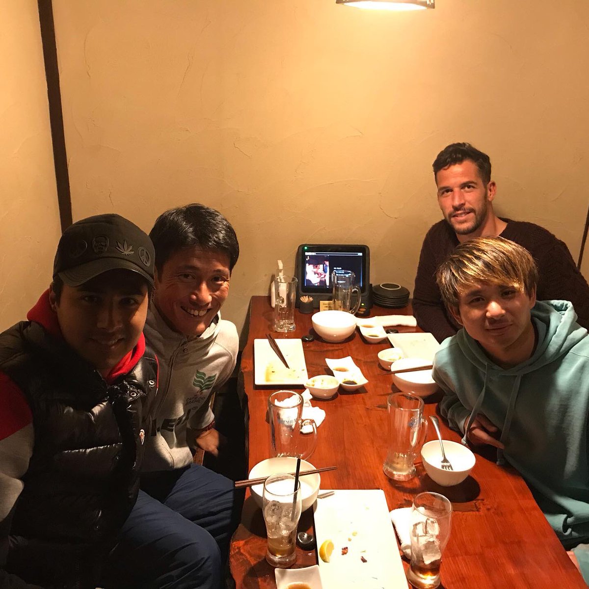 _moniquinha31_'s tweet photo. Deseo tenga muchas felicidades y futuro brillante Amigo!!!
Buen viaje y mucha suerte!!!

Bola da Amizade 
～ボールが繋ぐ友情～

【La Buena ONLINE SHOP】
https://t.co/tUqFnvRUmc

あなたの1クリックが難民支援に繋がります！！
https://t.co/xsxswVsX6S
https://t.co/ublesrWfnT https://t.co/XrXdMD3Phw