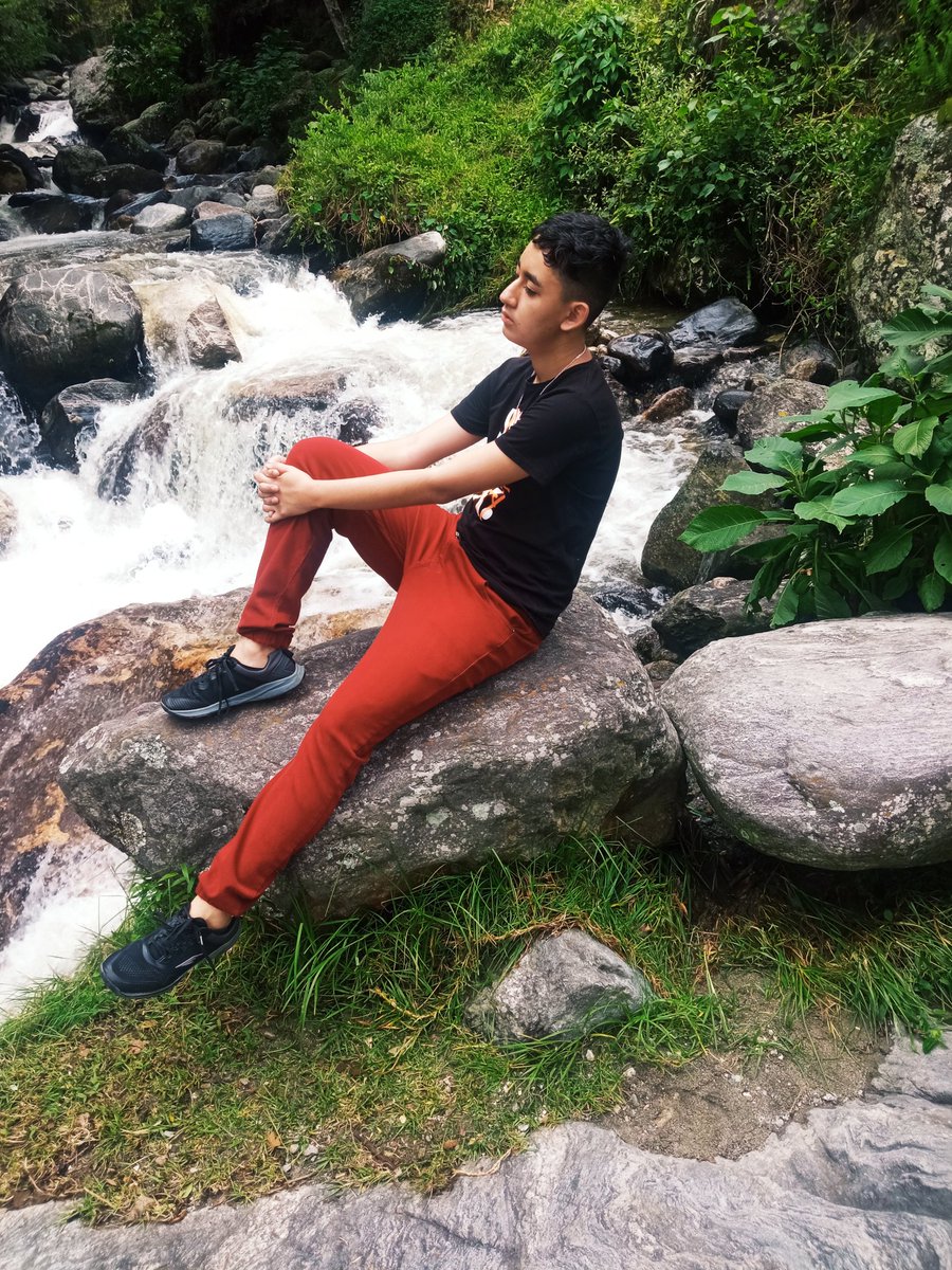 Aaronperez1500's tweet photo. 🌅🏞️No eres Google pero tienes todo lo que busco🏞️🌅 https://t.co/Ut5cgbm5Xd