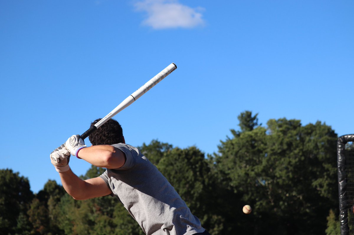 LeftySwagBats's tweet photo. It’s the perfect day to have a day. Good luck to everyone playing ball this weekend!

#embracetheswag #leftyswagbats #teamLSB https://t.co/t13kNvfFUt