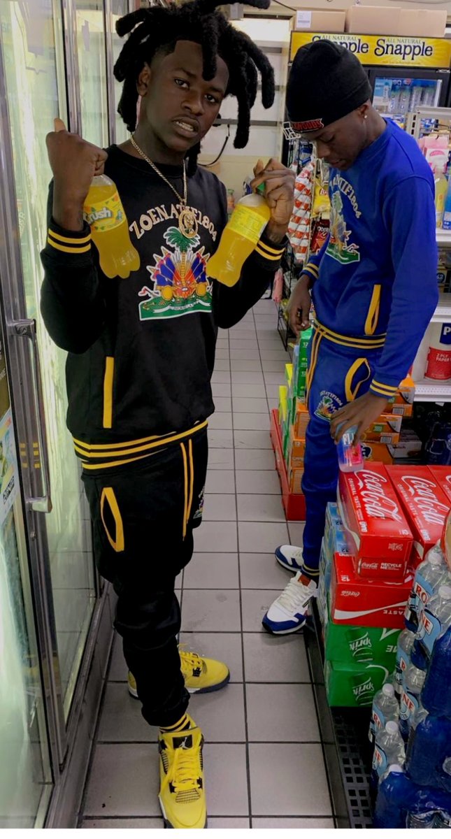 PUSSI_MONSTAA's tweet photo. come shop with me ZoeNatif Drip 💧 https://t.co/j8Ge8RP3Rx