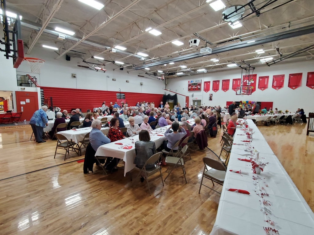 stewartsvilleC2's tweet photo. It is lovely to see all of our Cardinals back in #TheNest 100 years strong. We want to give special thanks to the Class of 1972 for their efforts to make this year's banquet a true #CardinalVictory. https://t.co/vgy0m42MAa