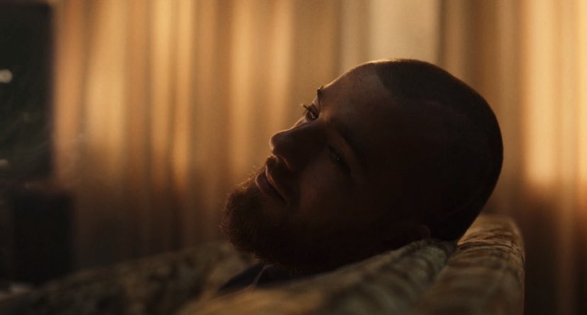 fexihq's tweet photo. we don’t talk enough about how fez was looking at lexi with so much love in his eyes when she was singing #euphoria https://t.co/Xa6WiPje4H