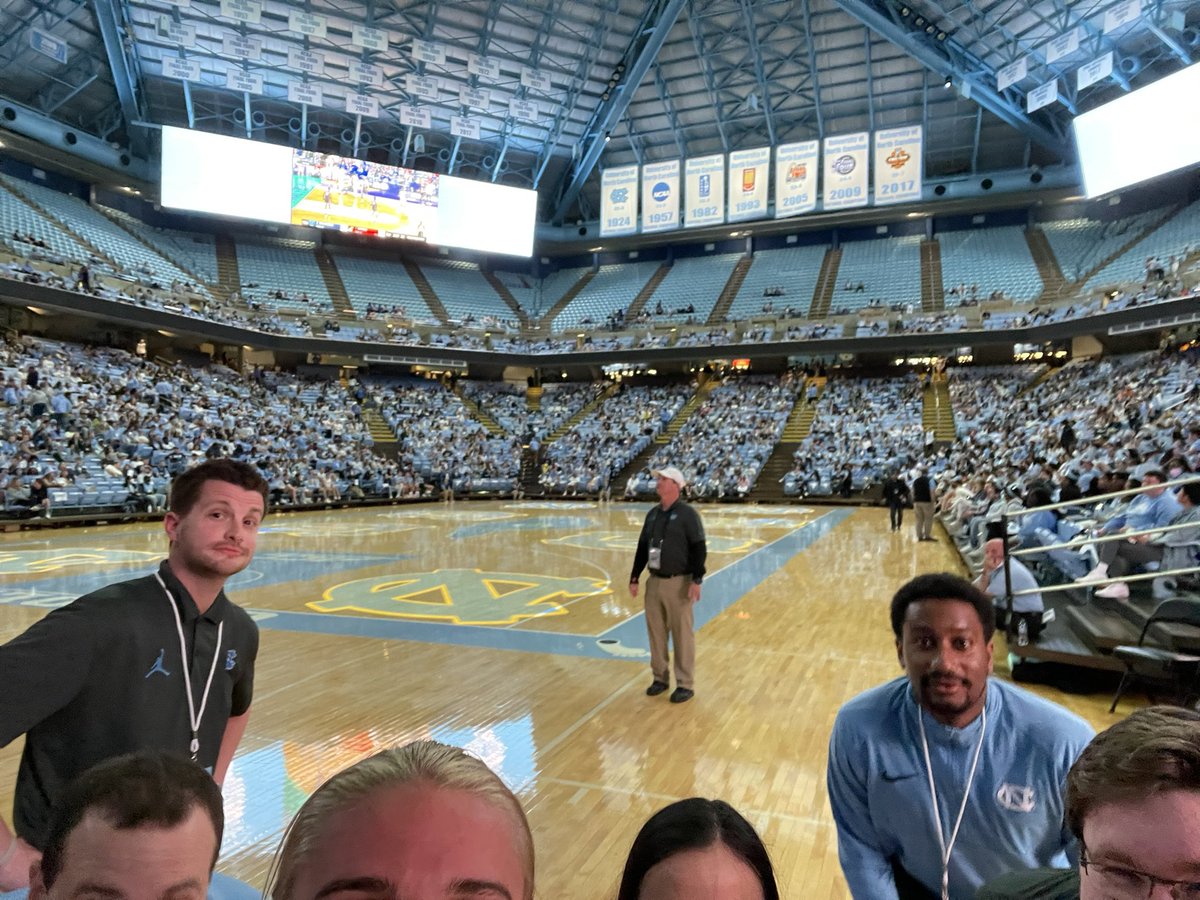 Go Heels Game Day staff joining <a href="/BubbaUNC/">Bubba Cunningham</a> in the #Final4Head from the Smith Center! 

Come join us and all the fun tonight and cheer on <a href="/UNC_Basketball/">Carolina Basketball</a>!

#GoHeels