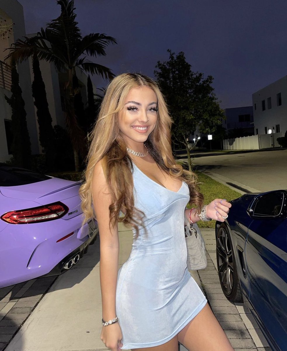 GoddessTiffcf's tweet photo. Which side of hell are you on ? 

Either way You know it’s such a privilege to serve us, you try to resist but you always give in. 

We're too powerful.

catfishfindom findom paypig whalesub scamfetish ripoffkink malutrevejo lorengray #catfishfindom #catfishbrat https://t.co/XbnfEHyMPy