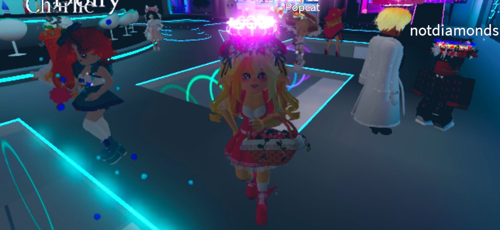 Trading Halloween Halo 2019! (hh19)
LF: Diamonds, glimmering light halo, valentines halo 2021, candy store bags, Winter guardian stuff, Royal Rebel stuff, December Dream set, Starfrost set, new Easter items, and powder heart backpack
Comment your offers!