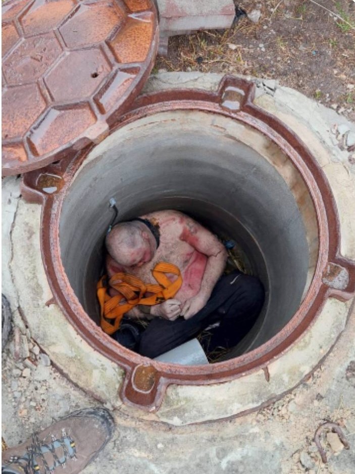 Anonymous tweet media