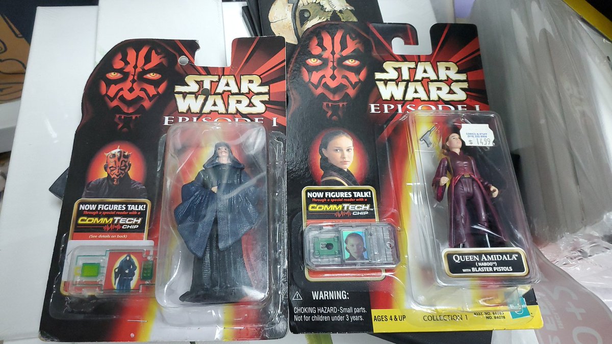 AndyMckillip's tweet photo. @forcefriendspod Except this a counterfeit. Lol noticed anything different here? https://t.co/IqbAa9RNfi