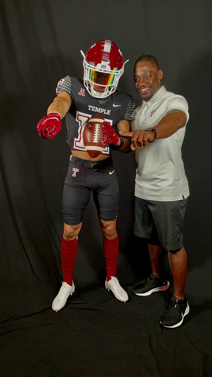 eriongriffin33's tweet photo. Had a great visit @Temple_FB today!  Enjoyed watching practice and spending time with @CoachCless @CoachJulesM and the entire staff!  Look forward to seeing you all again soon🤫#TempleTuff #nexTUp23 https://t.co/S1LM1Bnzoe