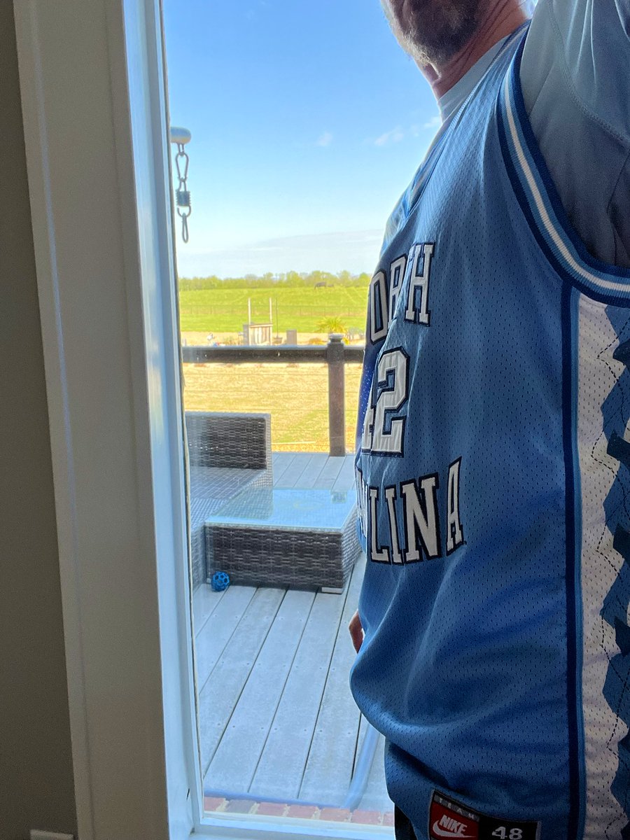 ChampionsSA16's tweet photo. OG 1993 @jerrystackhouse @UNC_Basketball #DeanSmithCampsIYKYK #BackdoorCuts #championsplayhere https://t.co/4rkUZH1s7J