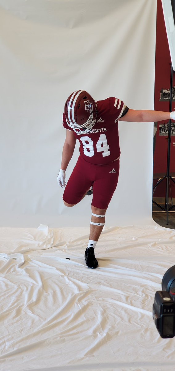 MarcosJRuiz1's tweet photo. AMAZING Visit @UMassFootball today. Huge thanks to @CoachMLiv for having me out! The level of hospitality I felt from the coaching staff was unmatched. Can’t wait to be back! @Coach_Mince54 @CoachJeffMoore @te_powell @CoachMarangi @SJRFB https://t.co/sGjOfge4rD