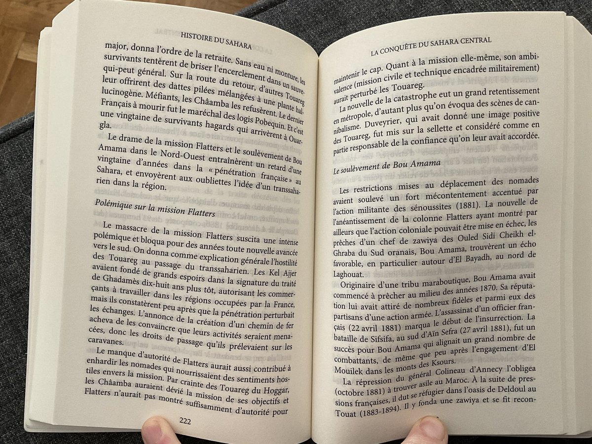amidarghan's tweet photo. Les touaregs ont écrit leurs histoires sur les roches du Tassili n’ajjer, sur les impénétrables roches de Tegargar dans l’Adagh et du Hogar et également sur les plateaux étendus de sables du Tamasna et du Telamsé et encore dans les forêts et mares de l’Arabanda. https://t.co/skI9fZ5W8t