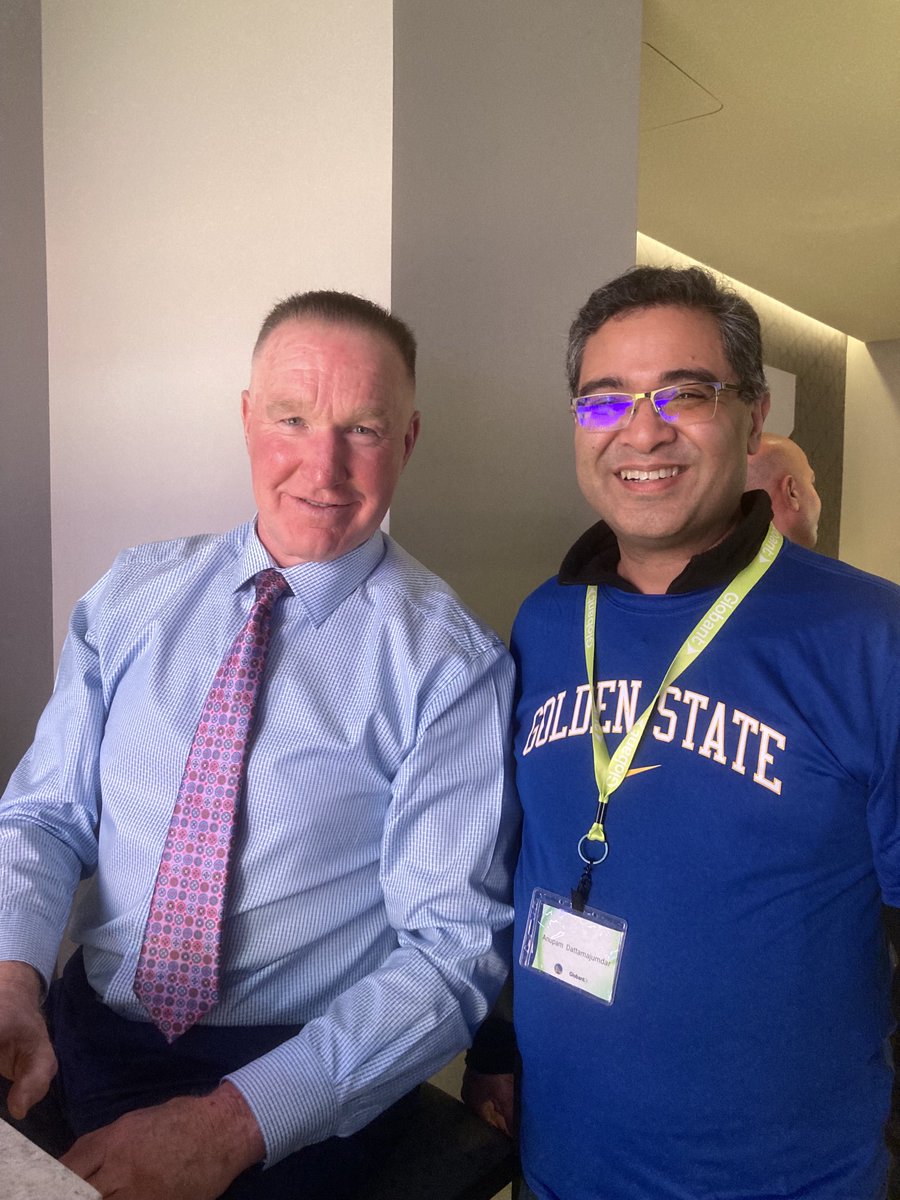 anupamdm's tweet photo. Had fun chatting with #Warriors legend Chris Mullin. https://t.co/viXevrRyDk