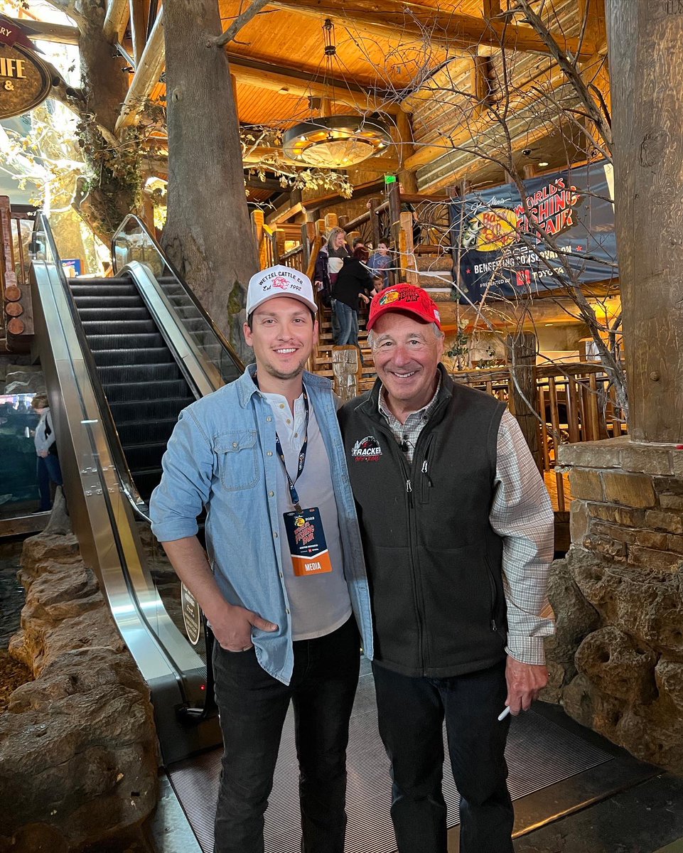 CrewsOnTheRadio's tweet photo. Congratulations to the @BassProShops team and Johnny Morris on a tremendous event. 🎣

I had a great time today at the #WorldsFishingFair. 

Tomorrow is the last day, so don't miss out.

https://t.co/RWzeirsrMC https://t.co/gC2y2LJPgj