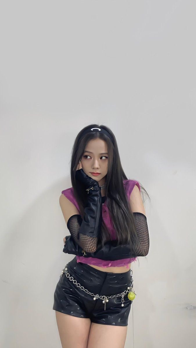 angelveex_'s tweet photo. 🎋   𝕎𝙀'𝙍𝙀  𝕃𝙊𝙊𝙆𝙄𝙉𝙂🔍     𝔽𝙊𝙍  ⋄ ⌱  #⃝𝗝𝗜𝗦𝗢𝗢  ✧

La pequeña JISOO nos soltó la manita y @stellariumx la andan buscando para continuar con sus labores. Lo único que se necesita es actividad y compromiso en el grupo. 
Pueden comentar aquí o enviar dm. ♡ https://t.co/xuZ4Fw3egP