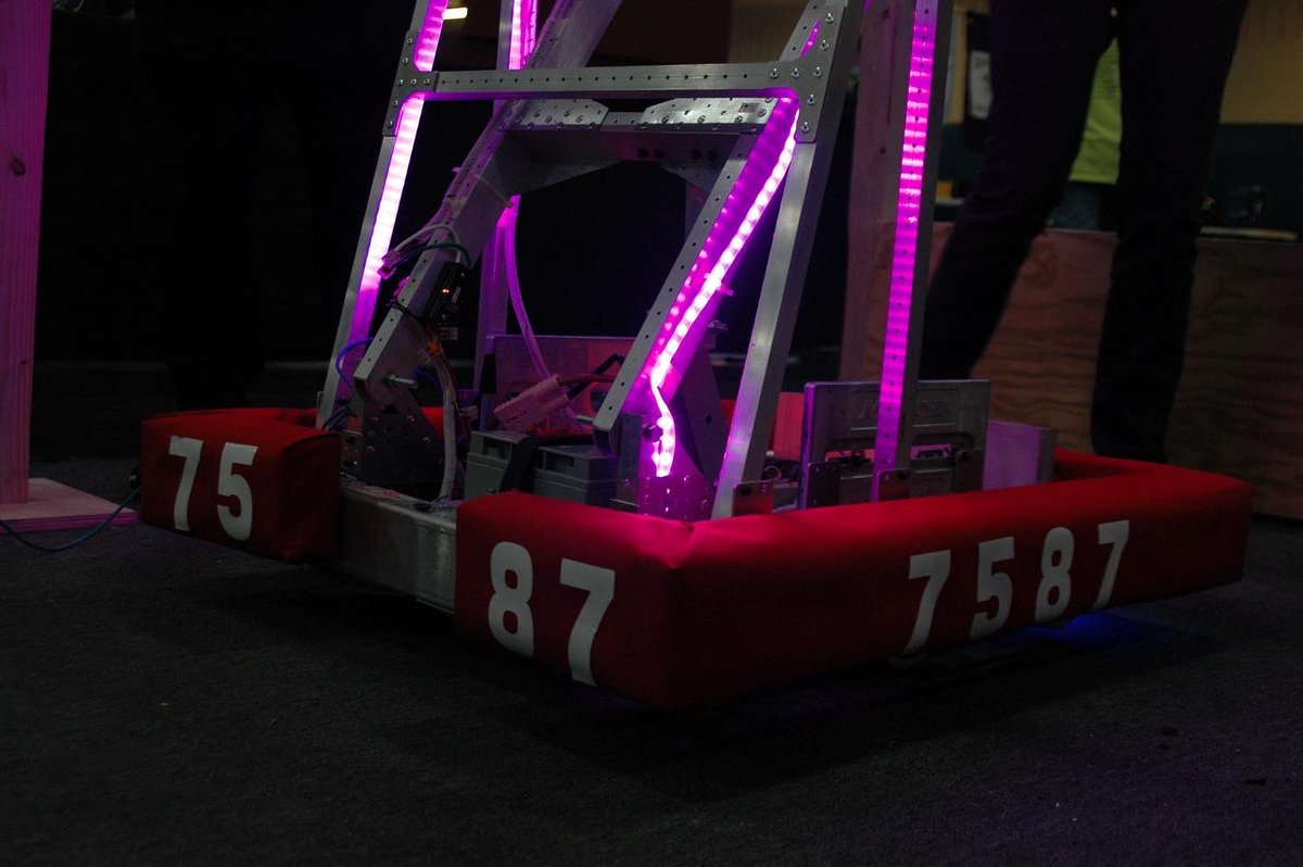 Metuchen Momentum | FRC Team 7587 tweet media