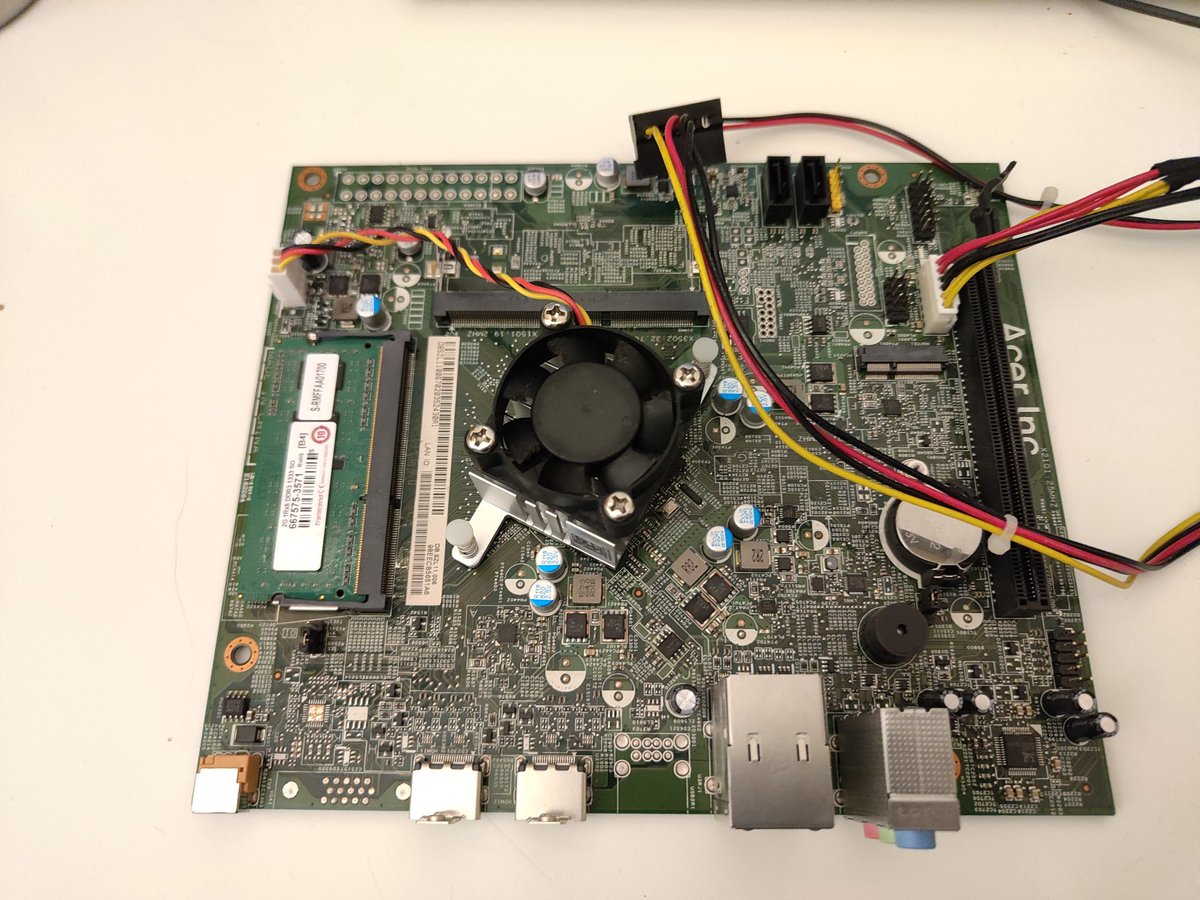 Acer motherboard with Celeron J3060
