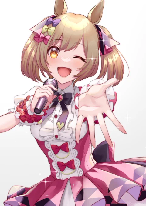 ファル子ちゃん ファン数2兆人おめでとう!!🎤🎀✨
\ファル子が逃げたら～?/ /追うしかなーい!\ #ウマ娘 
