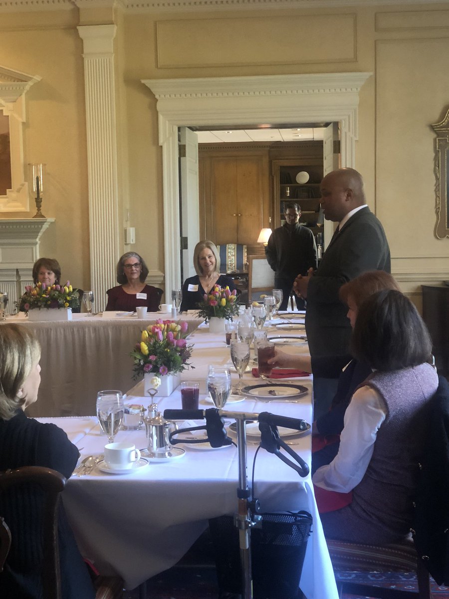 brettdinkins's tweet photo. Great reception and discussion yesterday with @Dogan4STLCounty! Women business leaders throughout STL County are ready to #FirePage and bring real leadership to the County Executive Office. Thank you Mary Steward for being a gracious host! #stlcounty https://t.co/rdBvGiCpUL