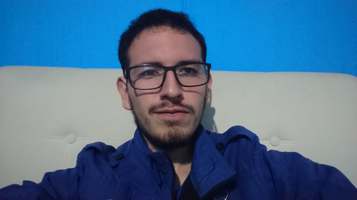 KevinDavidQ's tweet photo. Todo de azul, me encanta el azul 💙🔵
#azul #hermosodia #color #belleza #colorfavorito https://t.co/onKCSJr6Qc
