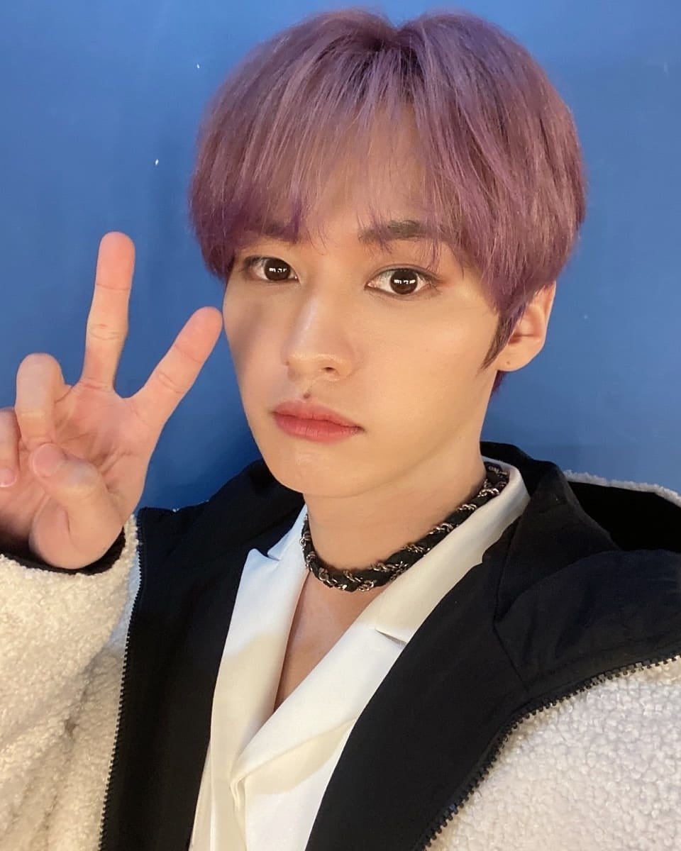 LeeKnowFr's tweet photo. 02.04.2022 | Instagram 

Pourquoi la température est si bonne ?!!!!
#LeeKnowIsCute  

©Realstraykids
Trd:Stray Kids Global &amp; Lee Know France https://t.co/TPDWLxKjCk