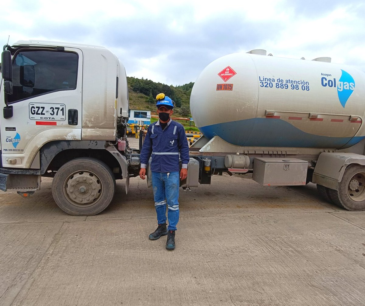 GasnovaCo's tweet photo. #SomosGLP El grupo #NORGAS tiene más de 50 años de experiencia en el mercado del #GasLP. Tienen 25 plantas de envasado y 21 centros de distribución para llegar a más de 900 de los 1.122 municipios colombianos @Superservicios 👉 https://t.co/s1sttRdD3O https://t.co/ltEHTCJLOK