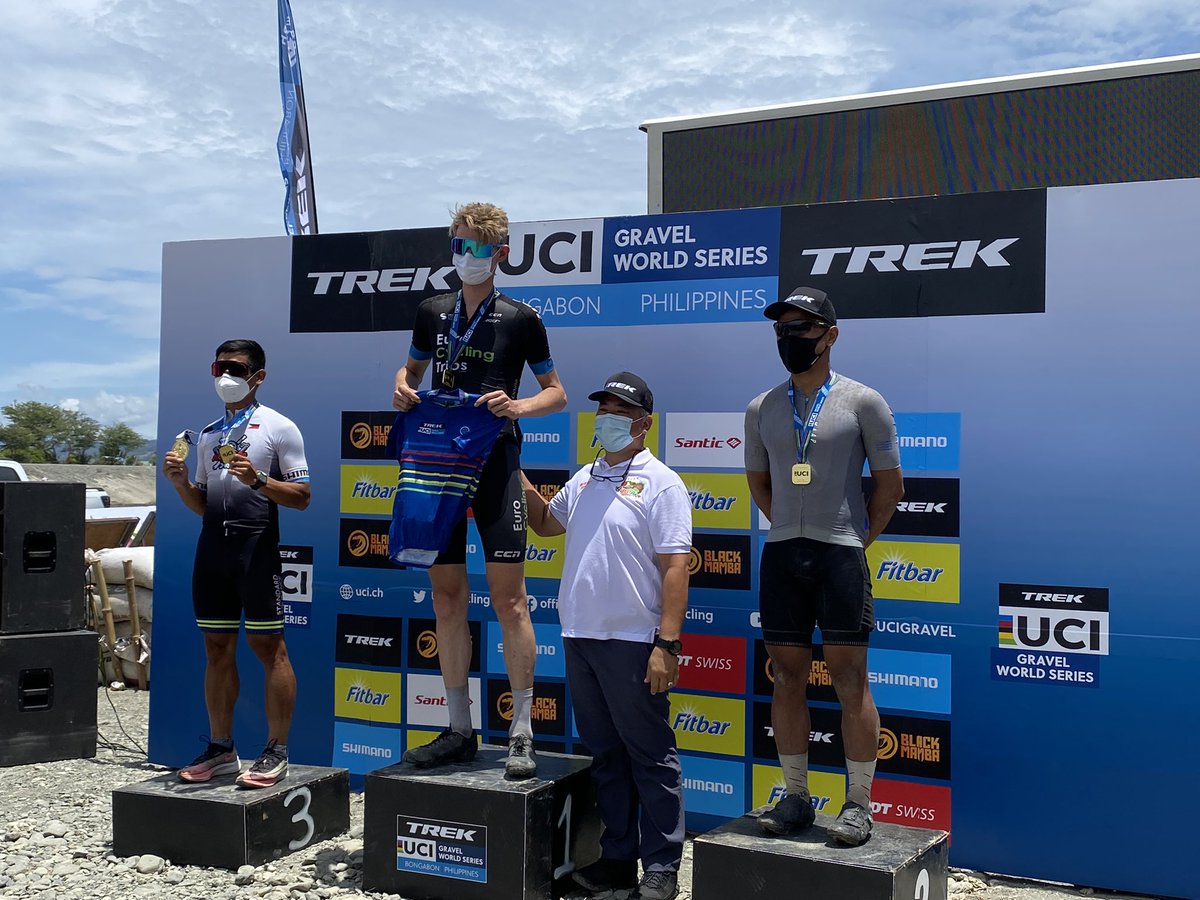 PhilstarNews's tweet photo. @mluisamorales_ Medals given out to the Top 3 finishers of each category. First placers are given the UCI Rainbow jersey. | via @mluisamorales_ #UGWS #UGWSPH https://t.co/jU6yQfQvhE