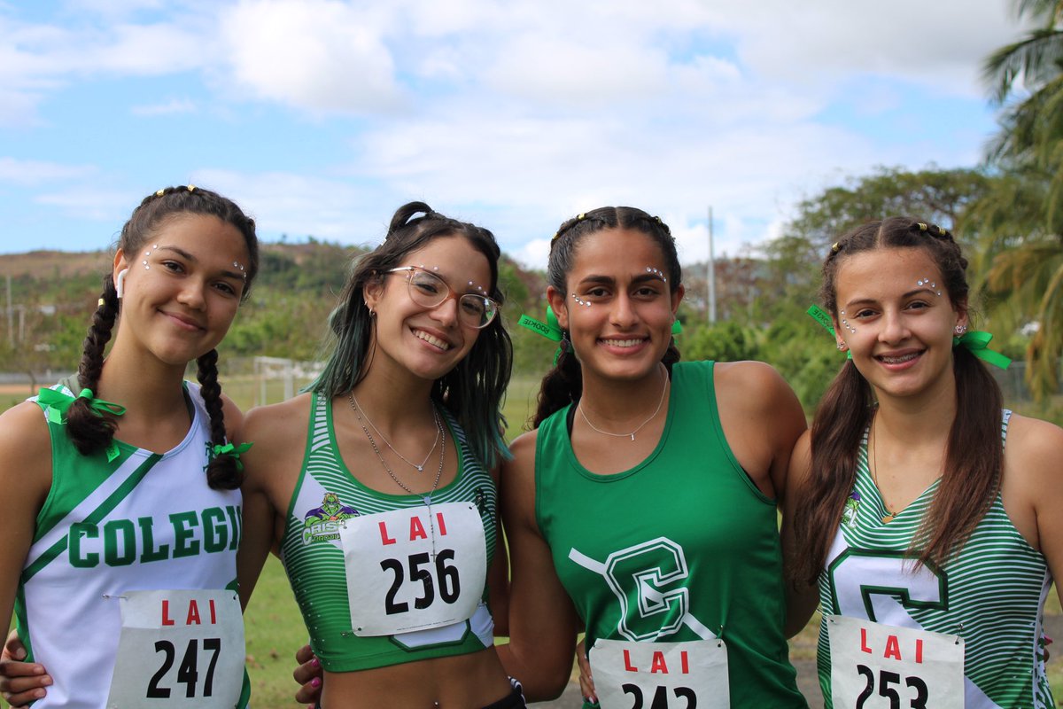 AtletismoJ's tweet photo. Los relevos dieron inicio con el mixto largo femenino donde estuvieron participando Sofía, Kamila,Isabel y Lizmarie. 4 Rookie que hicieron una gran representación en este evento . Seguimossss… https://t.co/hNSFm7WYAU