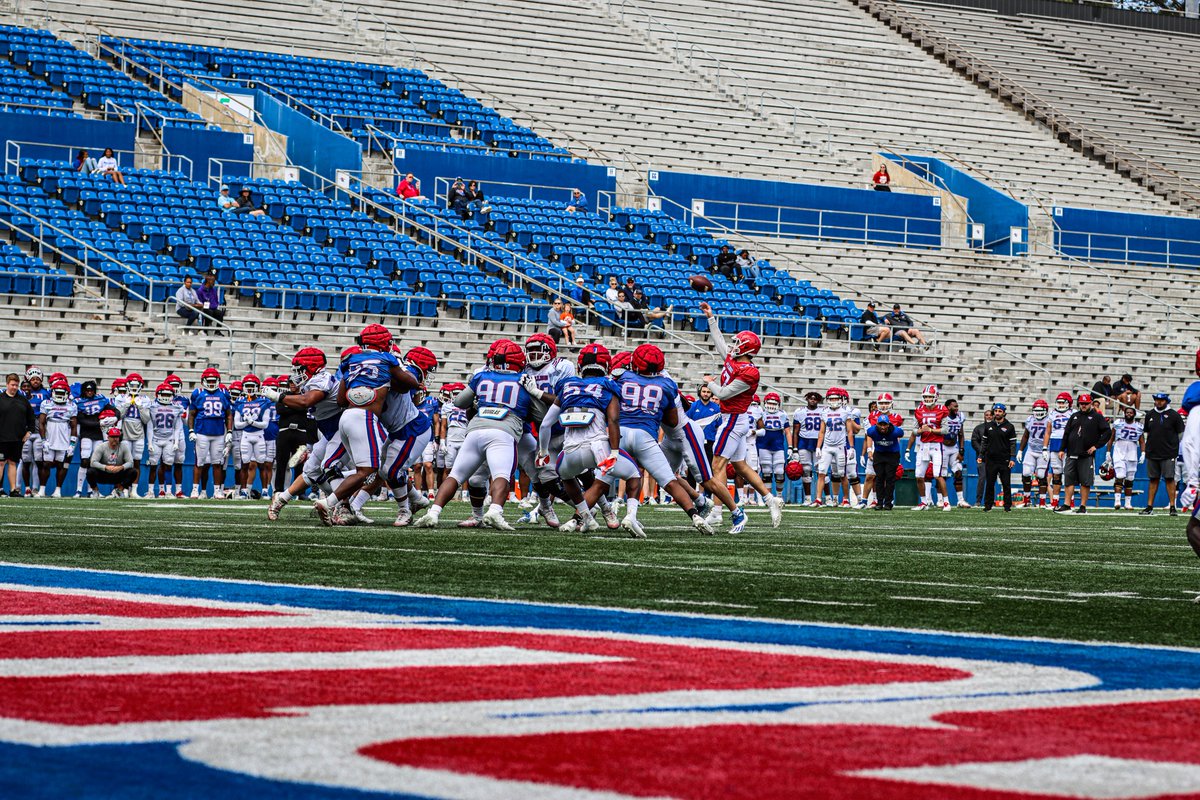 LATechFB's tweet photo. Dimes https://t.co/zxJHoKtieV