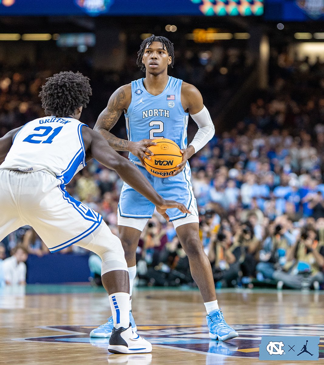 UNC_Basketball's tweet photo. Tied up at 13 here in NOLA.

Heels shooting only 26.7%. https://t.co/5ZaMsSrWnm