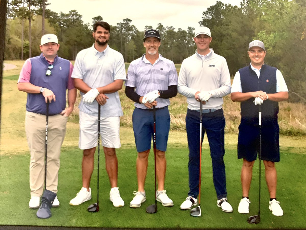 TravisFrey1's tweet photo. Really enjoyed the @RapiscanSystems ProAm! @StuartAppleby was a ton of fun! Thanks @danielhicks28 for the invite! @GrandBearGolf your agronomy team had the place looking great! https://t.co/2fQdoBTV46