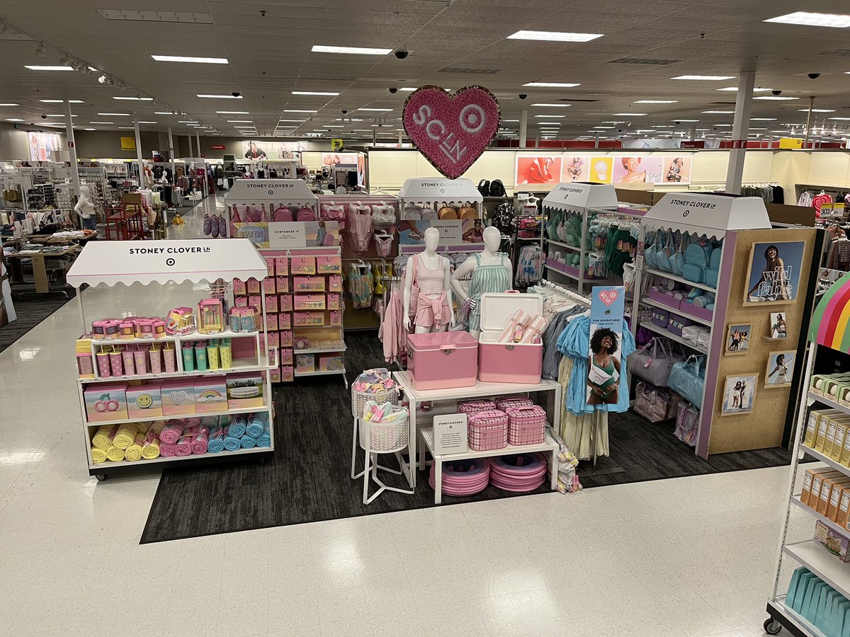 These Stoney Clover Lane X Target VIBES are immaculate✨🤌🏼 All I have to say is WOW 🤩! What an amazing execution from VM <a href="/SuzyQ0814/">Suzanne Glindmyer</a> and ETL Jackie💕  #StoneyCloverLanexTarget  #WorkSomewhereYouLove 🎯 <a href="/ClarkinChris/">Chris Clarkin</a>  <a href="/SuzyQ0814/">Suzanne Glindmyer</a> <a href="/Msviv25/">Vivica torrence</a> <a href="/ParkerTGT/">Parker</a>